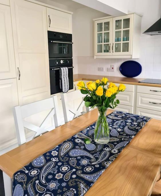 דירות Cultra Nara Seaside Retreat מראה חיצוני תמונה